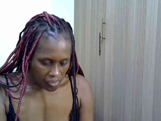 Curvy-goddessa webcam