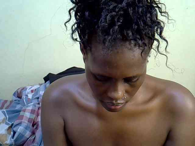 Curvy-goddessa webcam