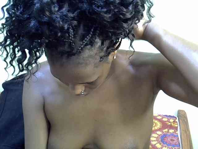 Curvy-goddessa webcam