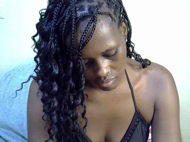 Curvy-goddessa webcam