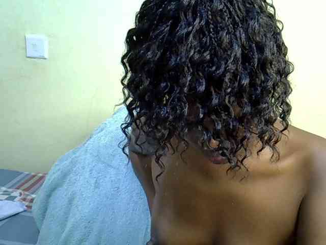 Curvy-goddessa