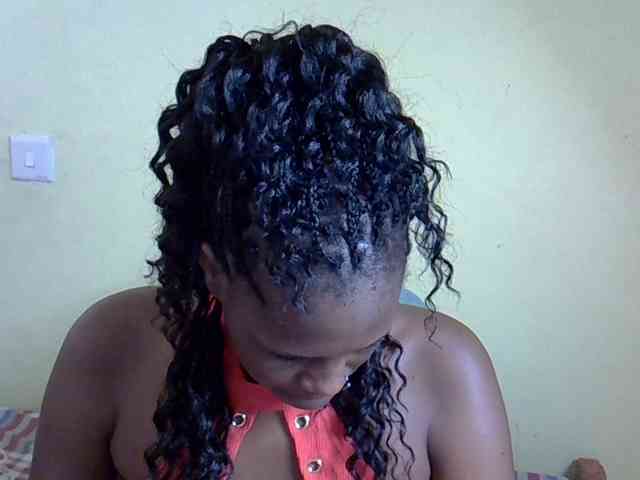 Curvy-goddessa