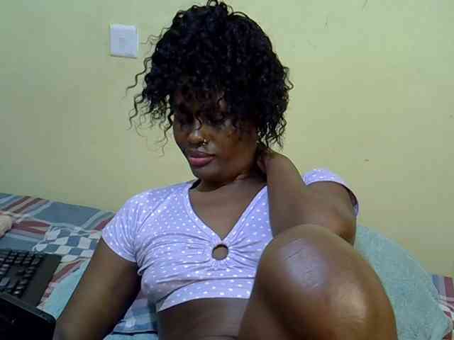 Curvy-goddessa webcam