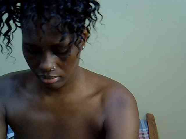 Curvy-goddessa webcam