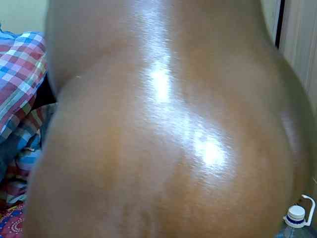 Curvy-goddessa Curvy-goddessa