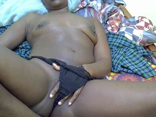 Curvy-goddessa webcam