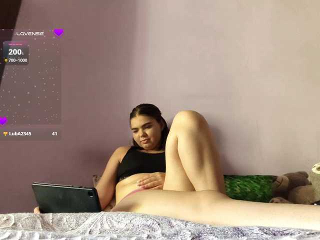 AureliaHoman live cam on BongaCams
