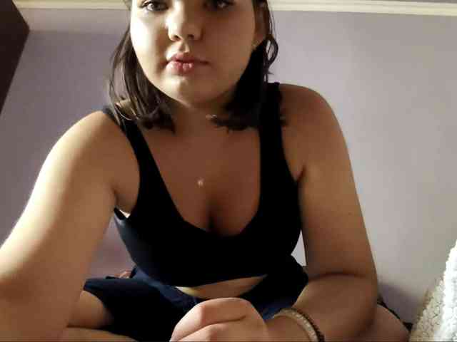 AureliaHoman webcam