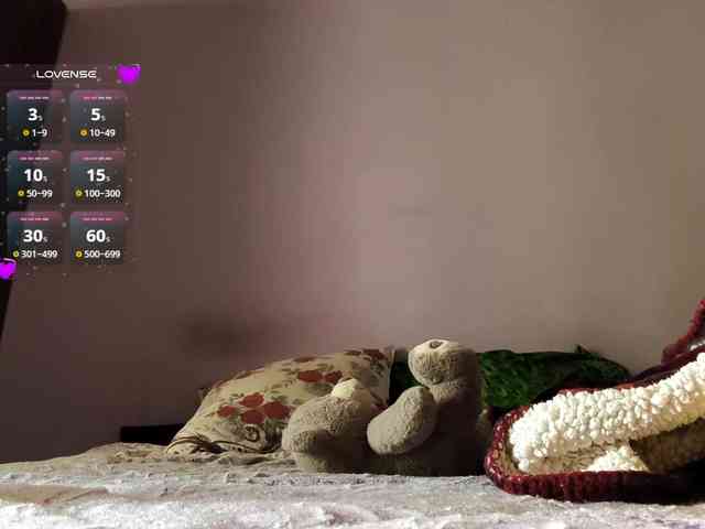 AureliaHoman webcam