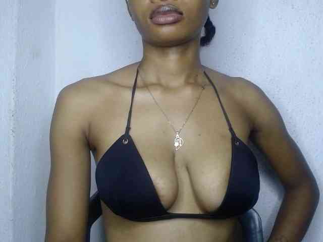 Ceecee webcam