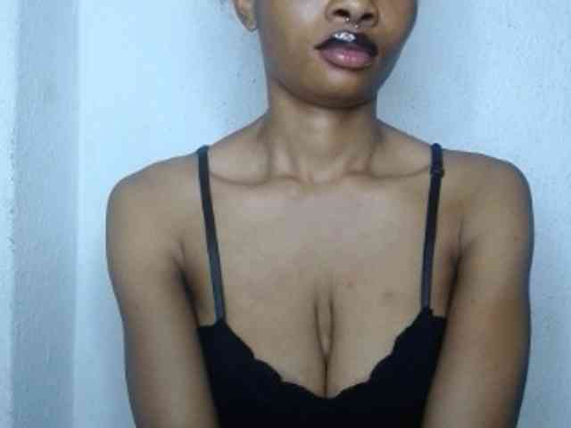 Ceecee webcam