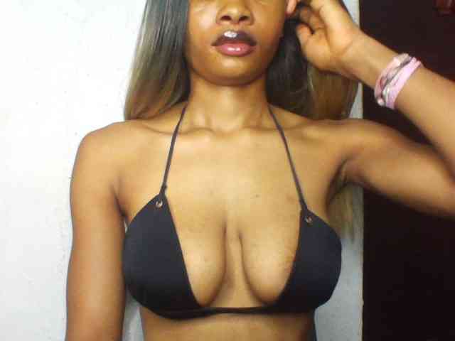 Ceecee webcam