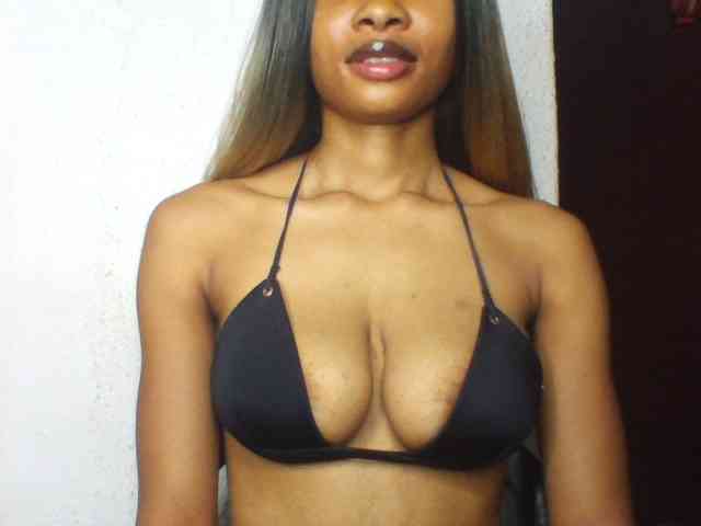 Ceecee webcam