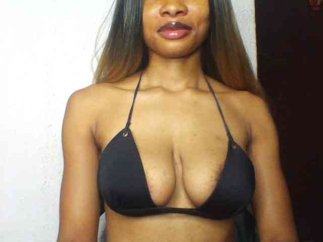 Ceecee webcam