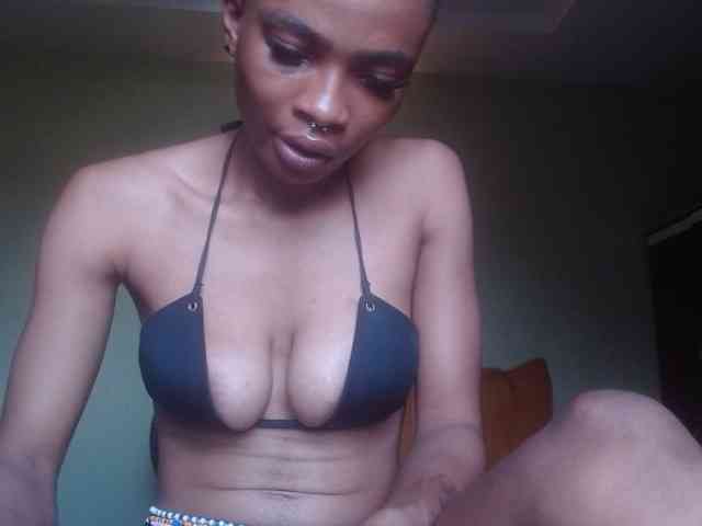 Ceecee webcam