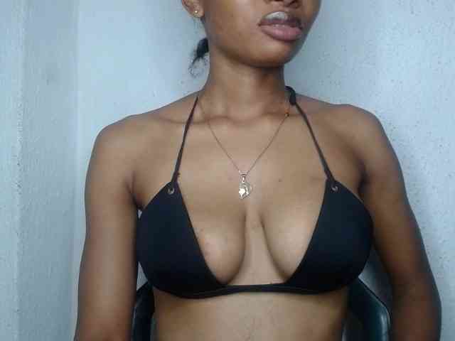 Ceecee webcam