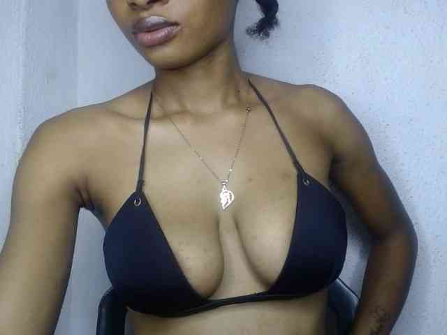Ceecee webcam
