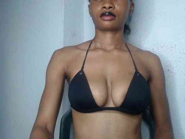 Ceecee webcam