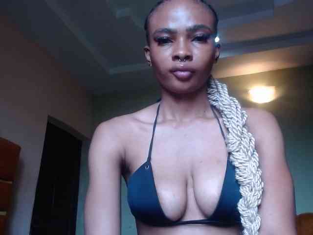Ceecee webcam