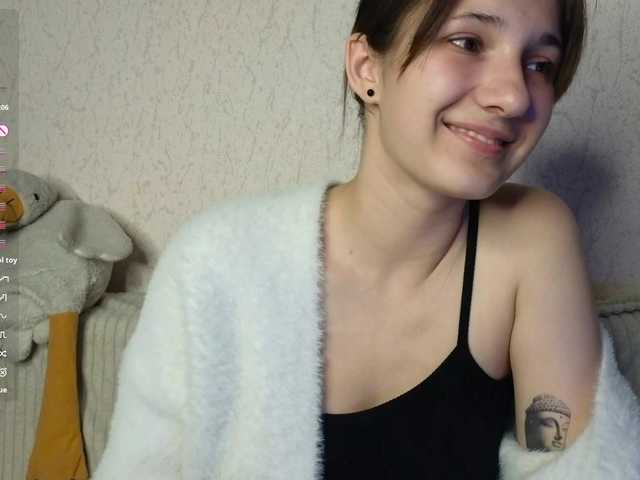 meowmeow-Mia live cam on BongaCams