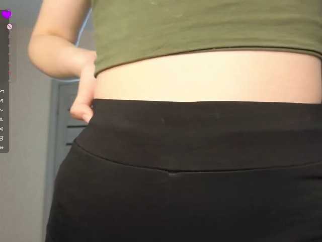 meowmeow-Mia live cam on BongaCams