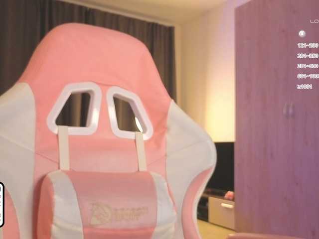 meowmeow-Mia live cam on BongaCams