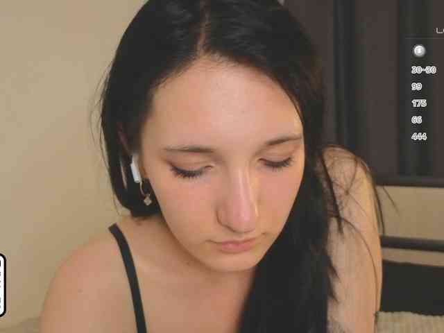 meowmeow-Mia webcam