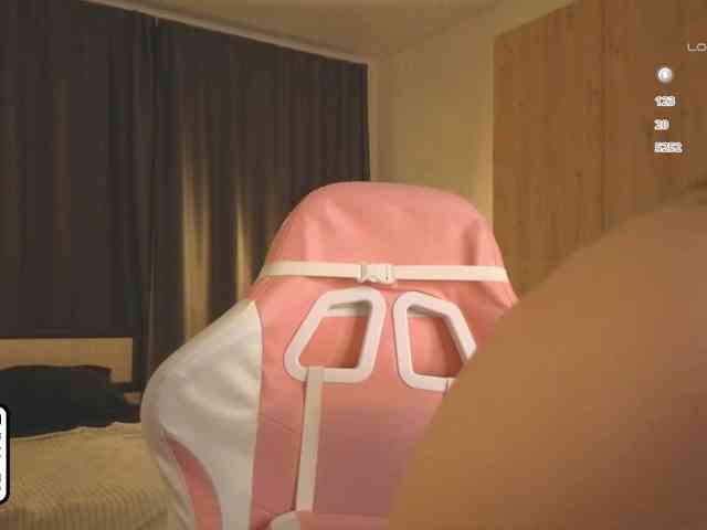 meowmeow-Mia webcam