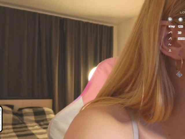 meowmeow-Mia webcam