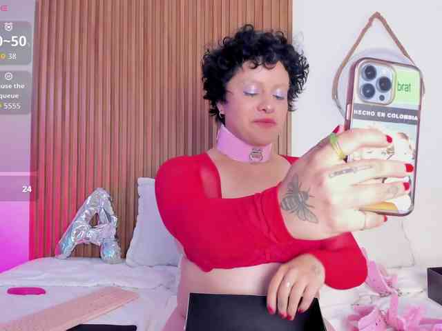 AlaskaDeluxe webcam