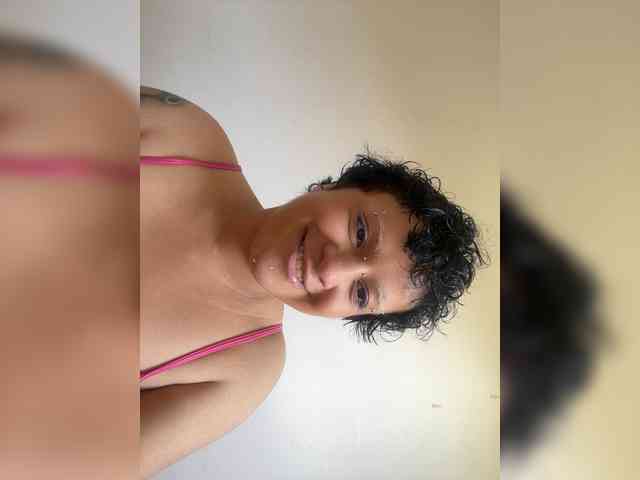 AlaskaDeluxe webcam