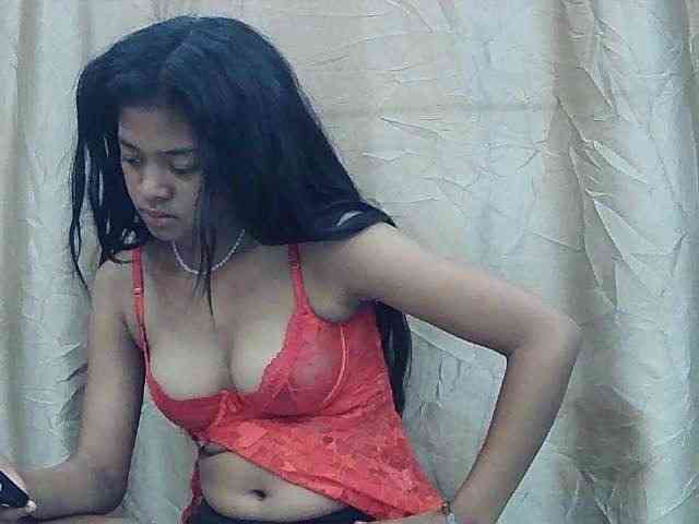 Titounea Live Webcam on BongaCams