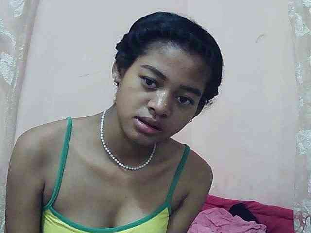 Titounea Live Webcam on BongaCams