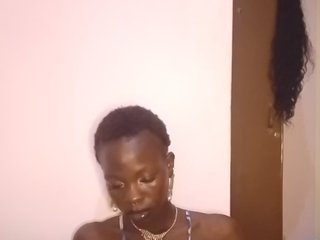Missfreak1's Live Webcam