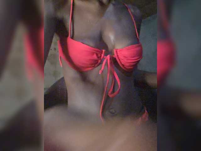 Missfreak1 live cam on BongaCams