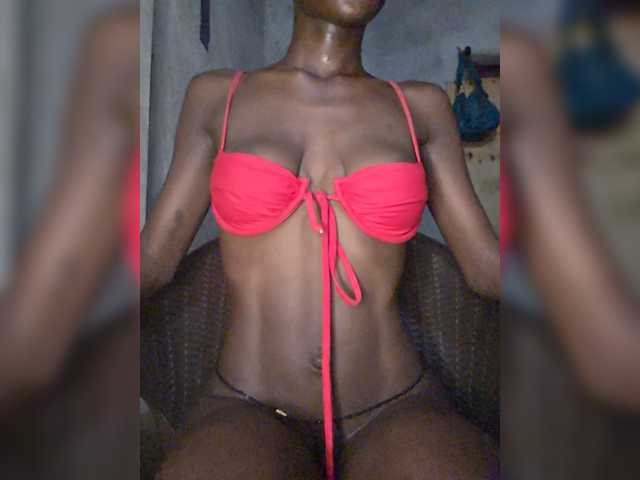 Missfreak1 live cam on BongaCams