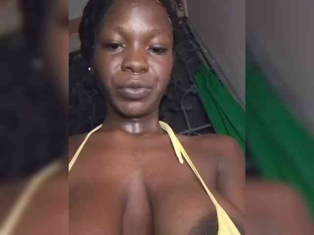 Missfreak1 webcam