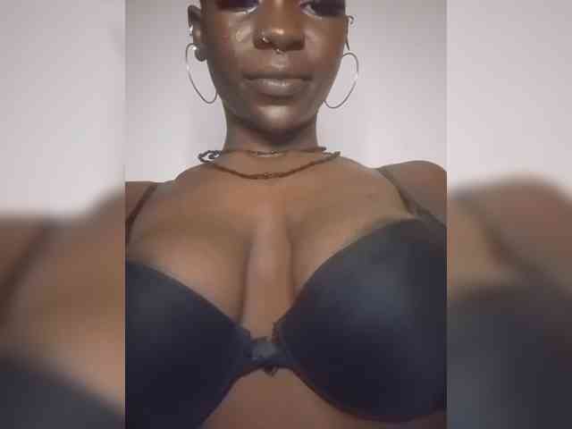 Missfreak1 webcam
