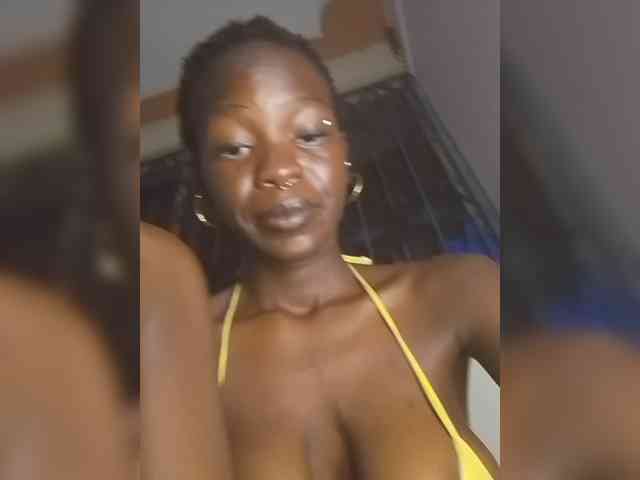 Missfreak1 webcam