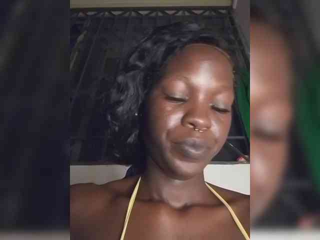 Missfreak1 webcam
