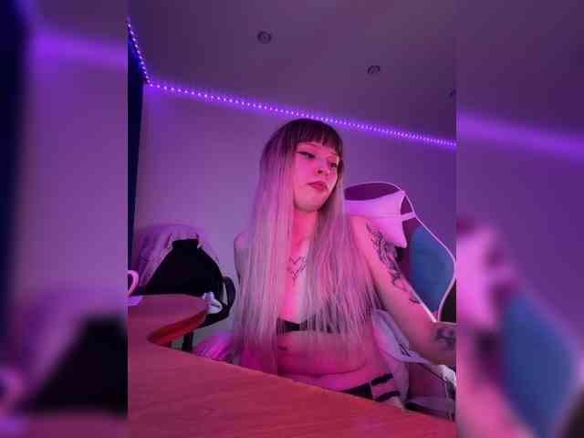 Karolinamur20 webcam