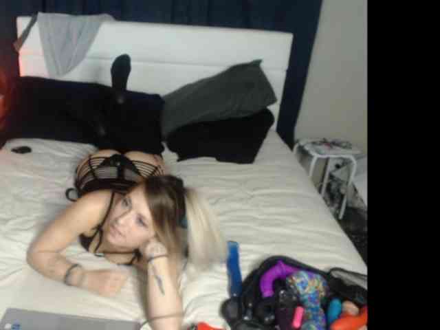 FetLifewithAfewKinKs