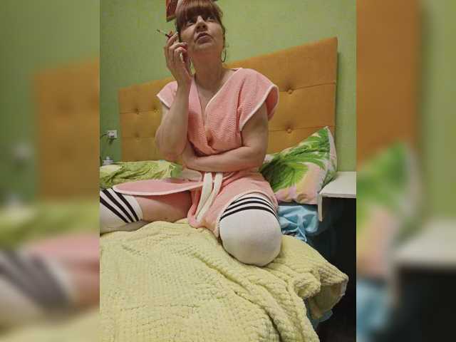 go to chat with Szanet