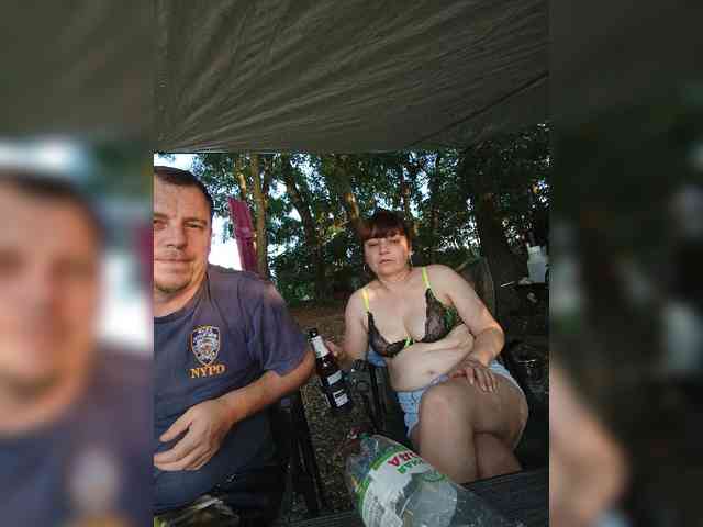 Szanet's cam show statistics and live stream