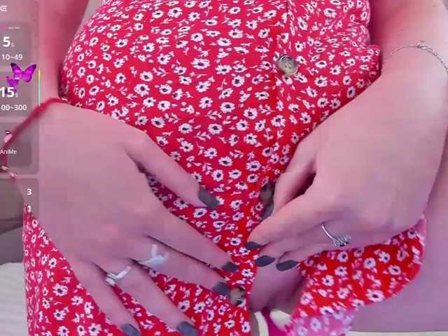 MollyWillow live cam on BongaCams
