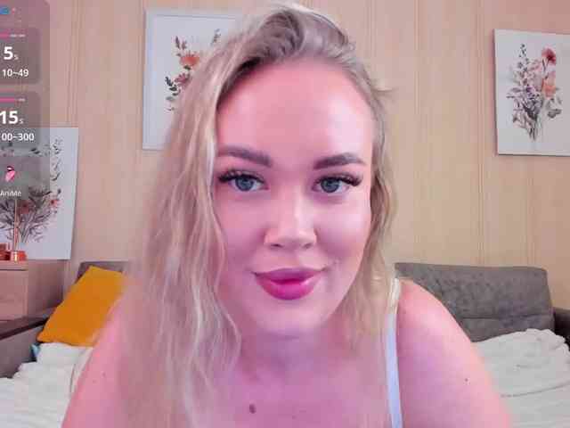MollyWillow webcam