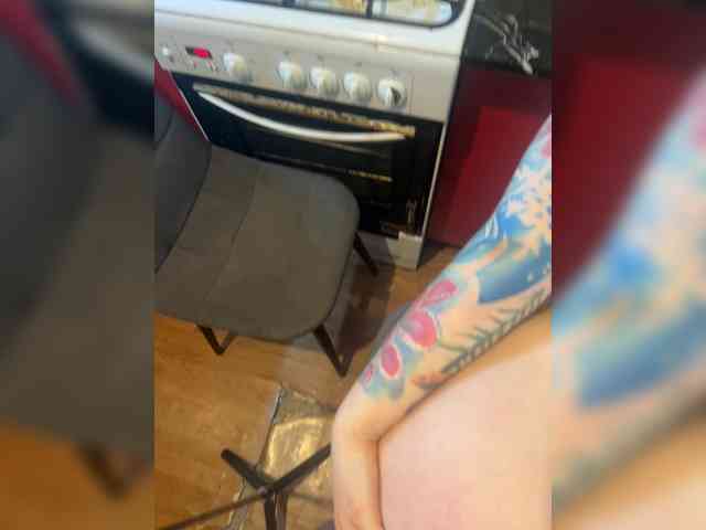 tiki7777 webcam