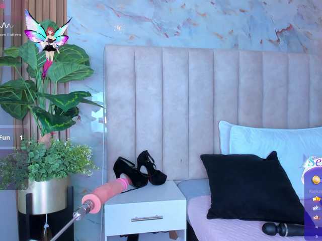 PixzyMartinez live cam on BongaCams