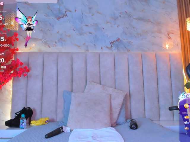 PixzyMartinez live cam on BongaCams