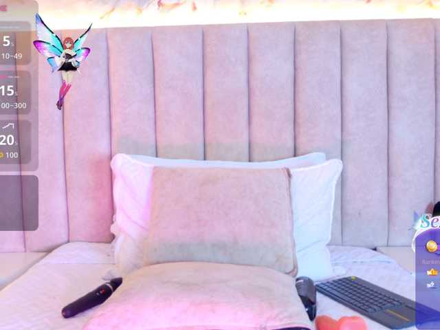 PixzyMartinez live cam on BongaCams